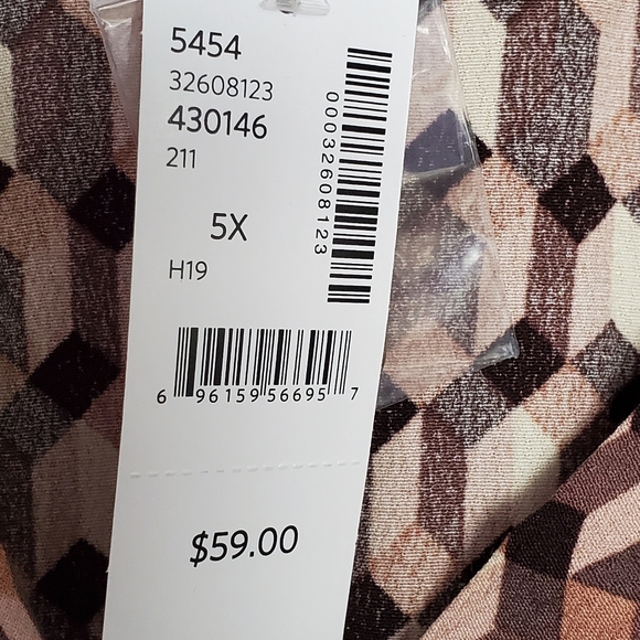 Buttoned dress blouse from Addition Elle, NWT - Picture 6 of 6